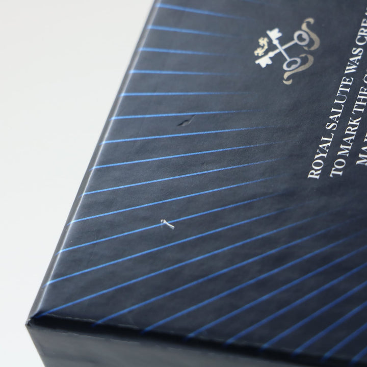 Royal Salute 21 Year Old the Diamond Tribute Blended Scotch Whisky