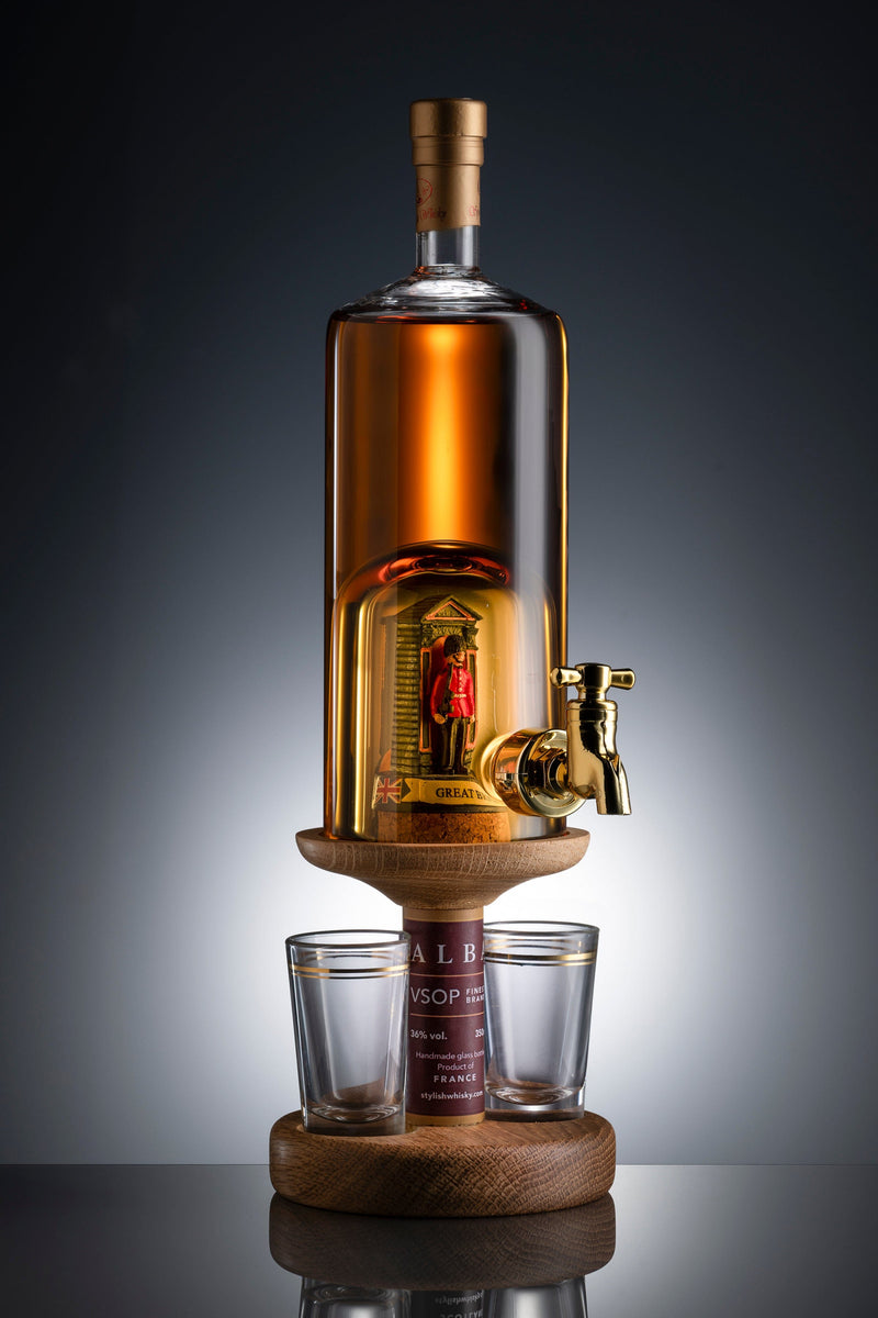 Guardsman Refillable Brandy Decanter & 2 Glasses 35cl