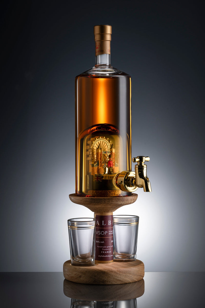 London Eye Refillable Brandy Decanter & 2 Glasses 35cl