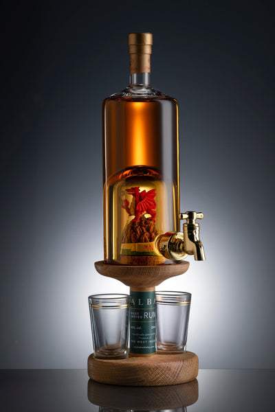 Welsh Dragon Refillable Rum Decanter &amp; 2 Glasses 35cl
