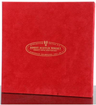 Manchester United 1968 European Championship 25th Anniversary Ceramic Miniature Whisky Collection