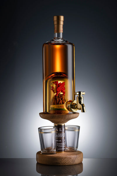 Welsh Dragon Refillable Whisky Decanter &amp; 2 Glasses 35cl