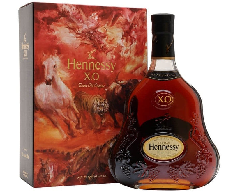 Hennessy XO by Yan Pei-Ming Chinese New Year 2023 Gift Box 70cl