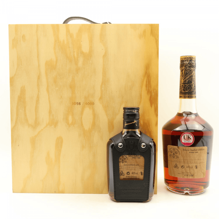 Hennessy Very scott campbell 限定版 2本セット. Hennessy Very Special Deluxe Scott Campbell Edition Cognac Set (2